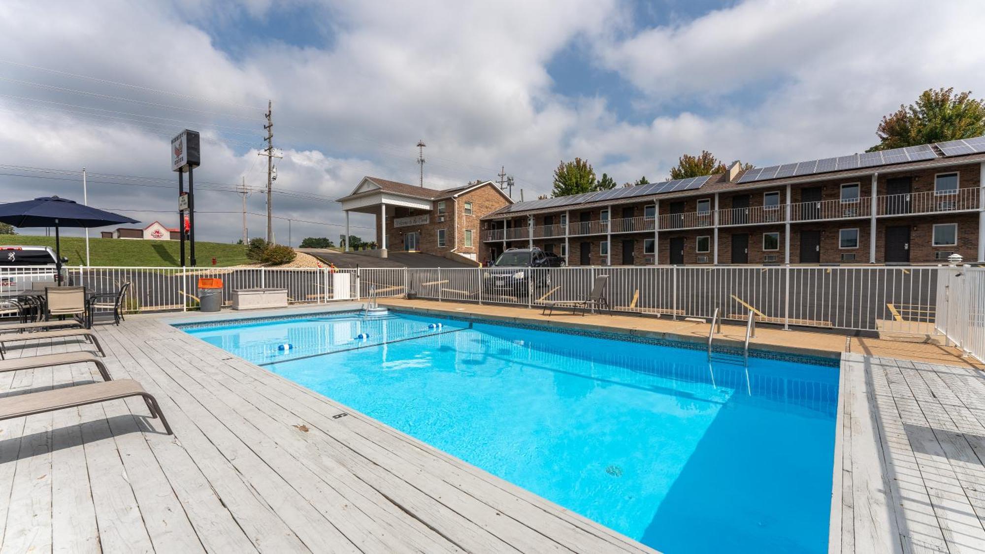 Schmidt'S Creek Hotel Osage Beach Esterno foto